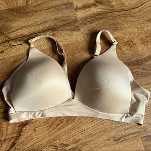 👙Aerie Wireless Pullover Bra